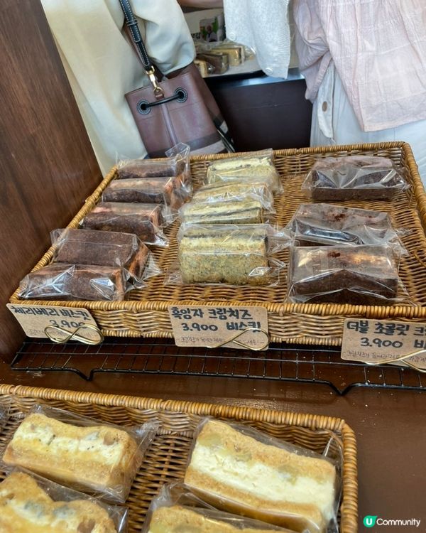 🇰🇷釜山人氣爆燈麵包店💯💯💯