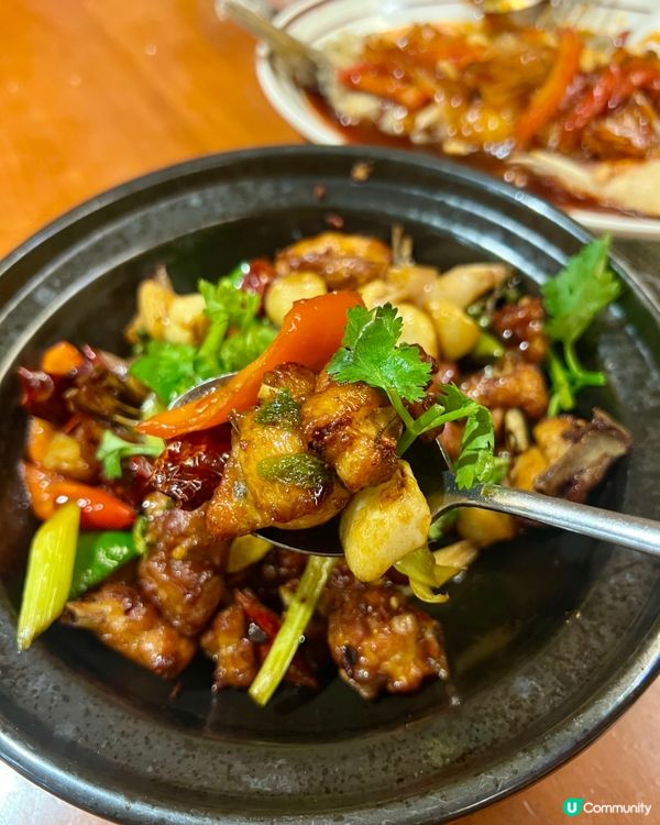 太古｜銀髪企業👵🏼變身「民歌餐廳」｜任食半自助餐🥬