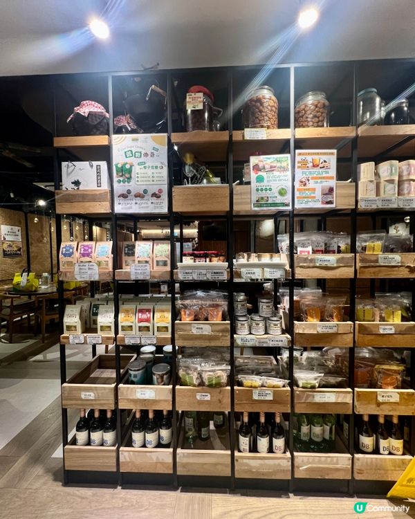 太古｜銀髪企業👵🏼變身「民歌餐廳」｜任食半自助餐🥬