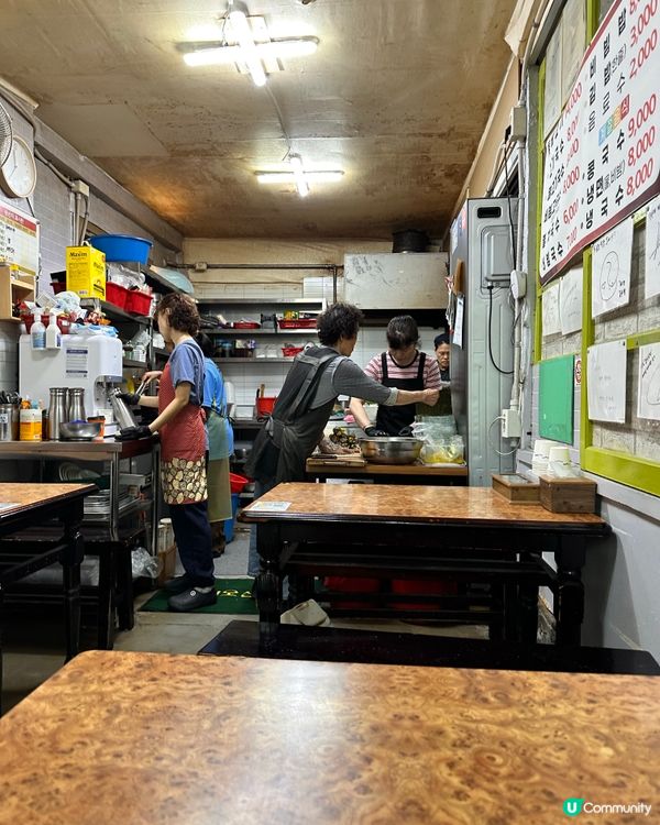 🇰🇷濟州島東門市場超出名嘅豬肉湯米線🍜