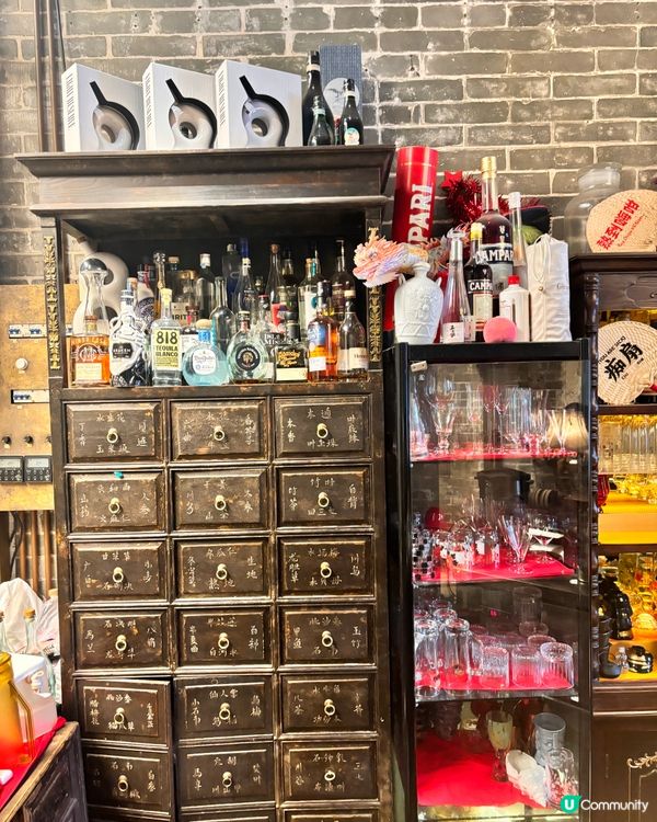 珠海醫帝廟涼茶：酒吧feel嘅涼茶店🍹