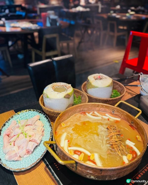 荃灣椰子雞湯底勁足料！身份證中4字勁減25% 🥥🐔🔥