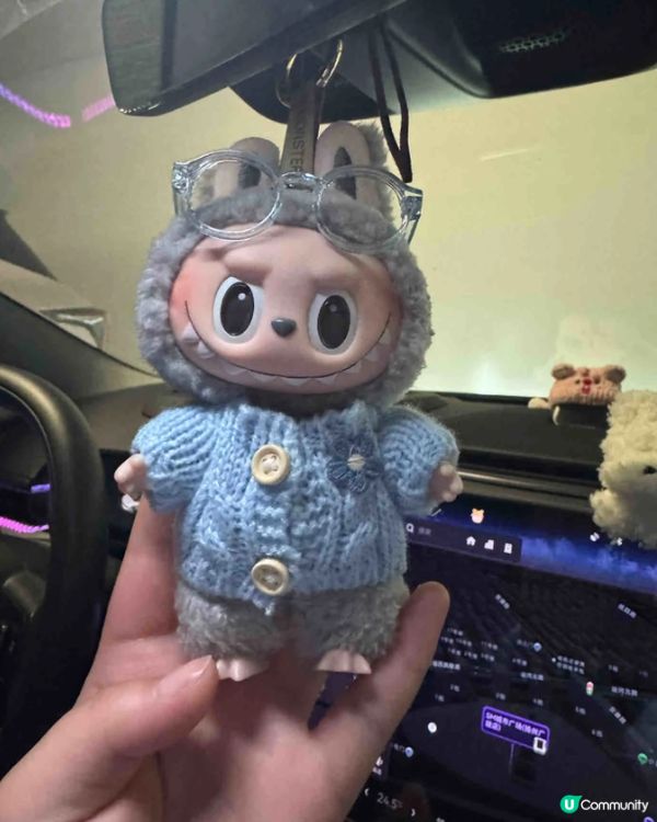 牙仔尖尖，帶點野性美 🦷