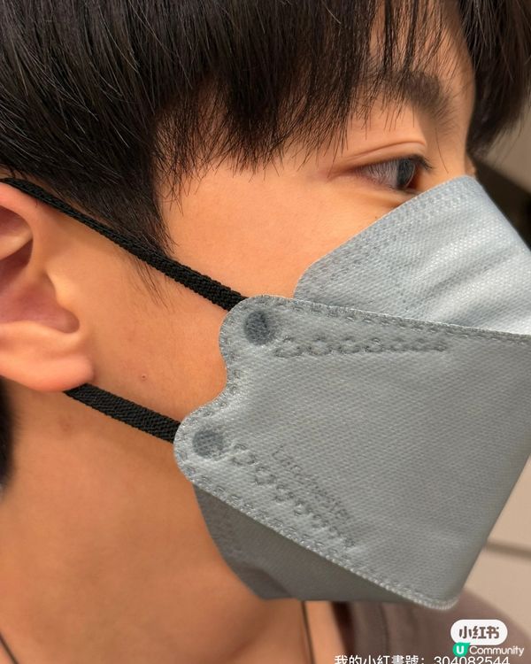 小朋友病到七彩 😭  搵到啱戴嘅口罩先安心 😷