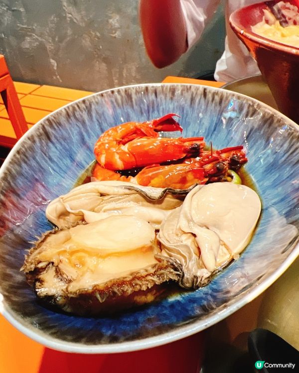 尖沙咀必排🍜🤩未開門已大排長龍鮮蝦拉麵！巨大鮑魚必點！