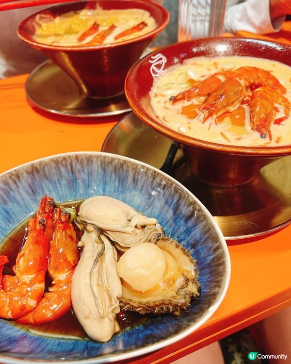 尖沙咀必排🍜🤩未開門已大排長龍鮮蝦拉麵！巨大鮑魚必點！