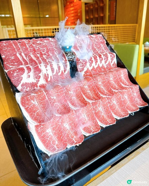 慶祝生日必到肉多多火鍋！