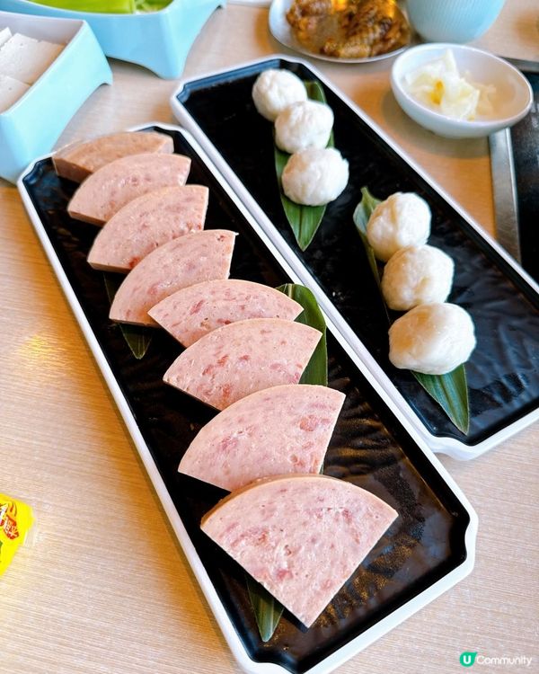 慶祝生日必到肉多多火鍋！