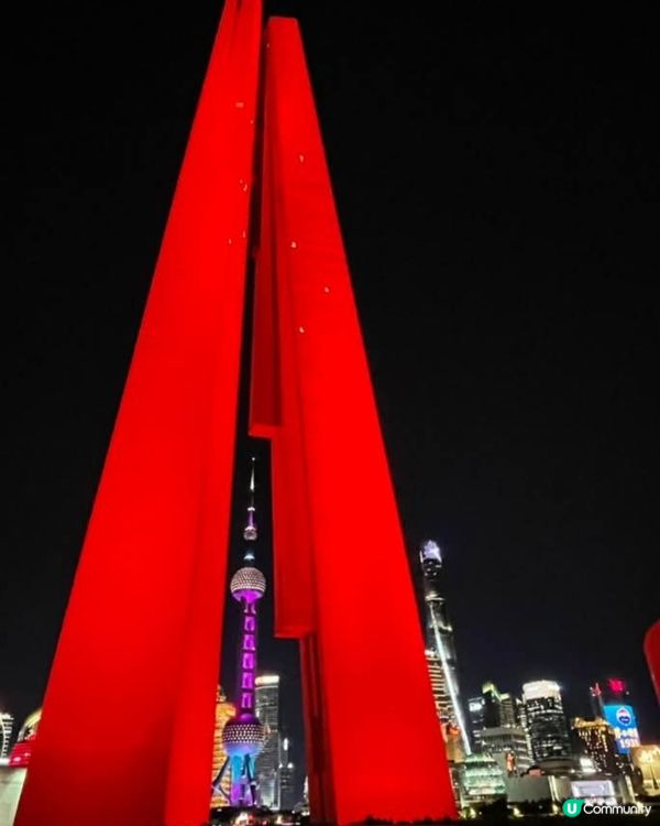 上海東方明珠塔日與夜