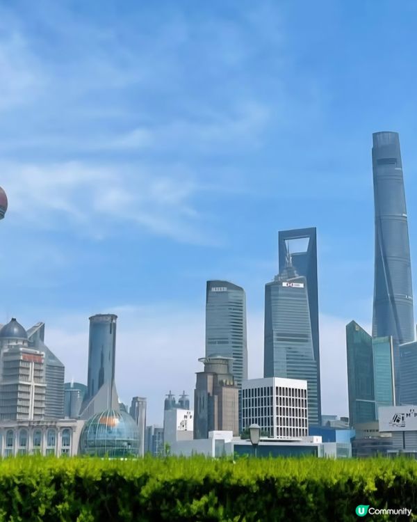 上海東方明珠塔日與夜