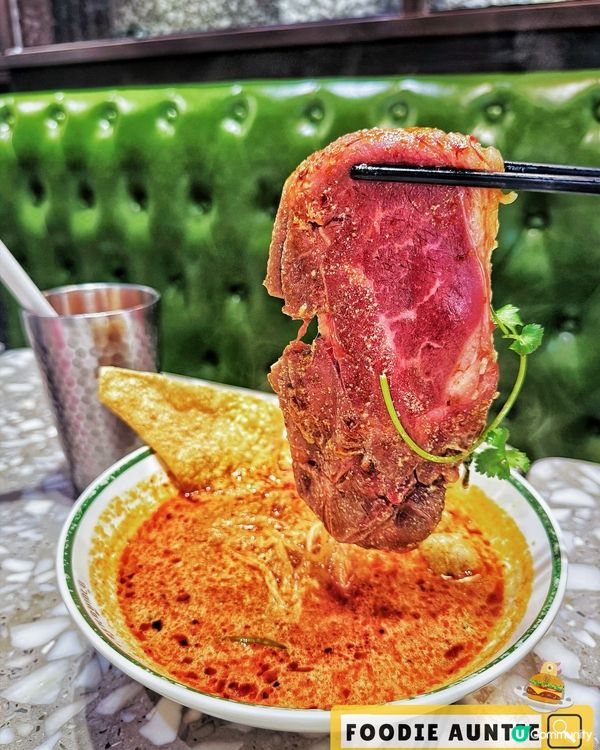 👽 食神大媽《尖沙咀｜無人不識嘅水門雞飯》