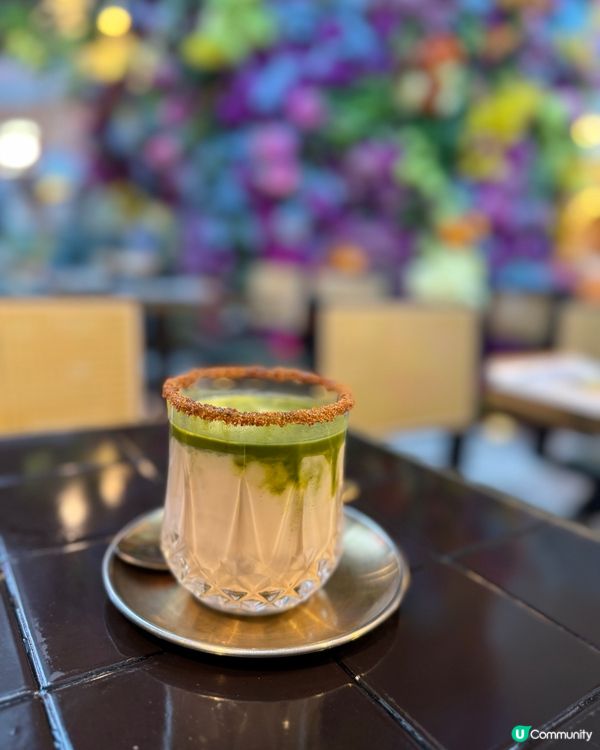 朗豪坊 超好飲🥥椰奶漸層宇治抹茶🍵