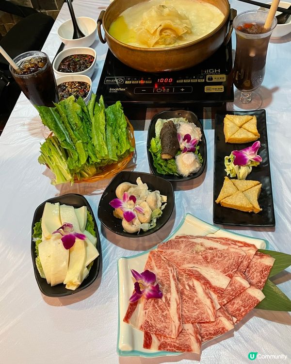 滋寶花膠雞鍋底 滿足 . 尖沙咀 港式火鍋