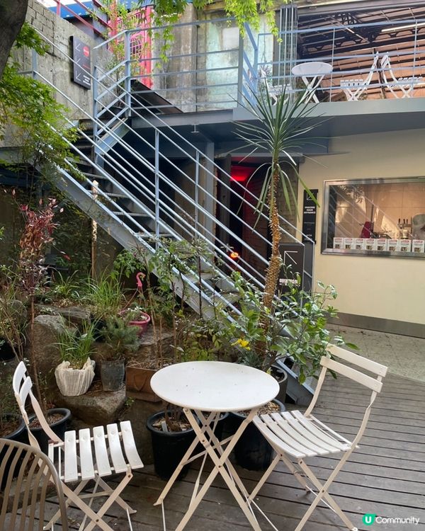 🇰🇷韓國梨泰院簡約Cafe推薦～必食青檸派‼️