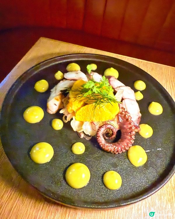 ℂ𝕖𝕟𝕥𝕣𝕒𝕝 • 𝕄𝕠𝕛𝕠 𝔹𝕚𝕤𝕥𝕣𝕠 🥩🕯️