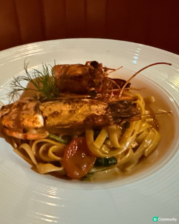 ℂ𝕖𝕟𝕥𝕣𝕒𝕝 • 𝕄𝕠𝕛𝕠 𝔹𝕚𝕤𝕥𝕣𝕠 🥩🕯️