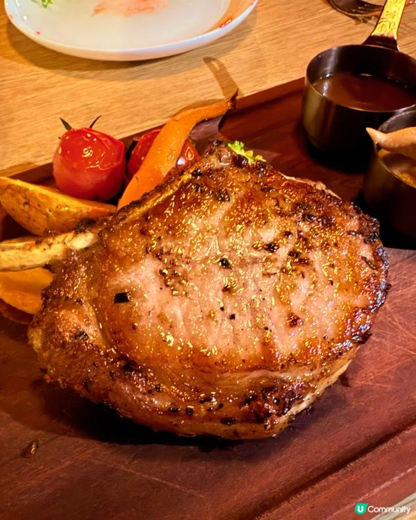 ℂ𝕖𝕟𝕥𝕣𝕒𝕝 • 𝕄𝕠𝕛𝕠 𝔹𝕚𝕤𝕥𝕣𝕠 🥩🕯️