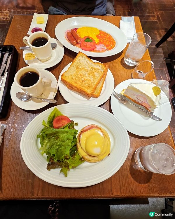 京都英倫早餐 ☕️🍳  
日本立頓紅茶屋，傳統英式早餐