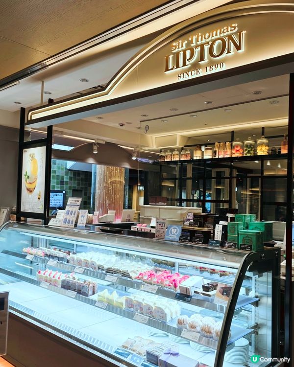 京都英倫早餐 ☕️🍳  
日本立頓紅茶屋，傳統英式早餐