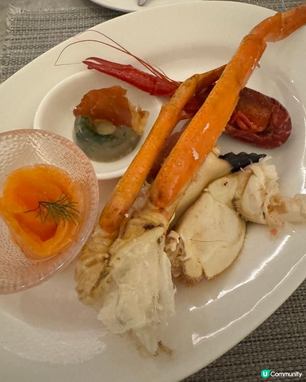 食物豐富、高性價比的自助晚餐