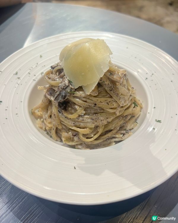 ## 油麻地文青西餐廳打卡 🍝🥂