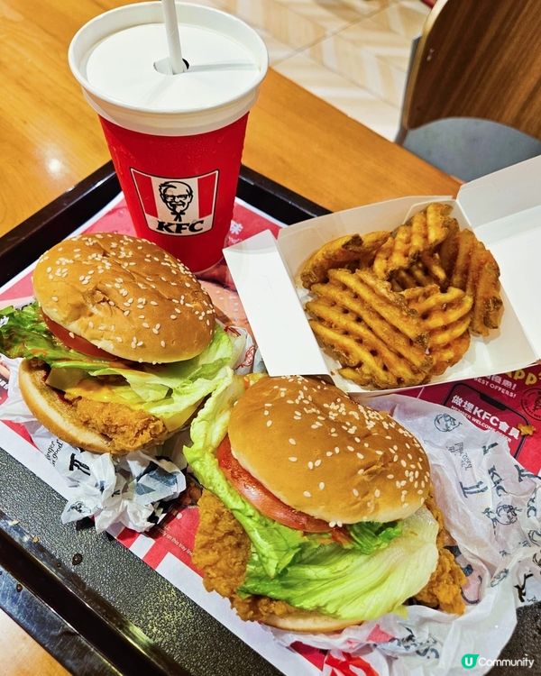 成日去KFC買蒲撻，見到佢推出左新口味嘅包呀！仲要係魔鬼辣！...