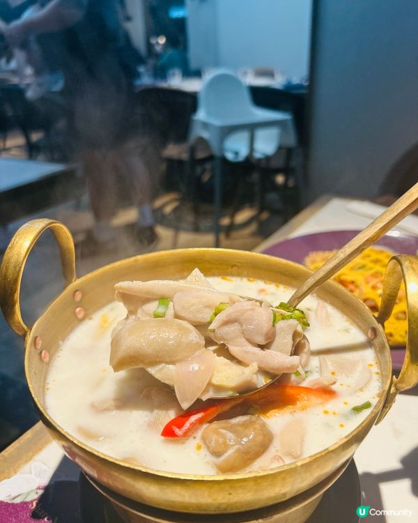 沙田必食泰國菜 🤤  
呢間餐廳勁多人排隊，環境舒服，食物正