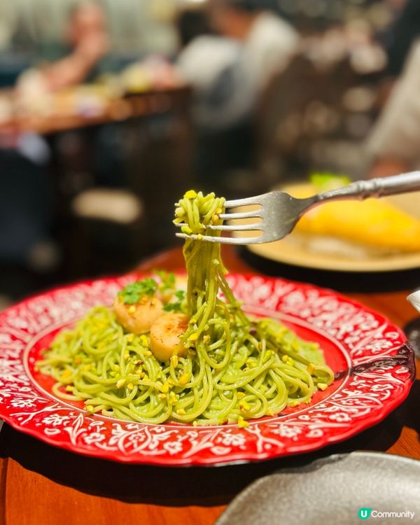 大埔喫茶新店打卡 ☕️  
大埔行街經過見好多人排隊食，裝修
