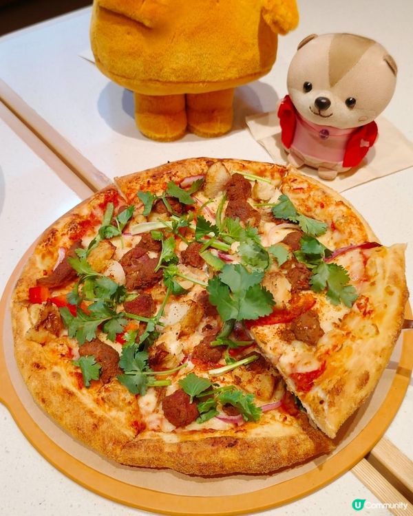 榴槤芝士披薩，在荃灣就吃得到！ 樂凱撒登陸香港，就在荃新天地！