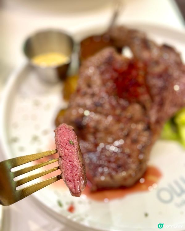 太子逆市爆滿人氣cafe  煎牛扒充滿肉汁