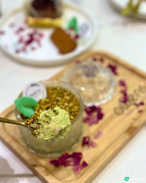 太子逆市爆滿人氣cafe  煎牛扒充滿肉汁