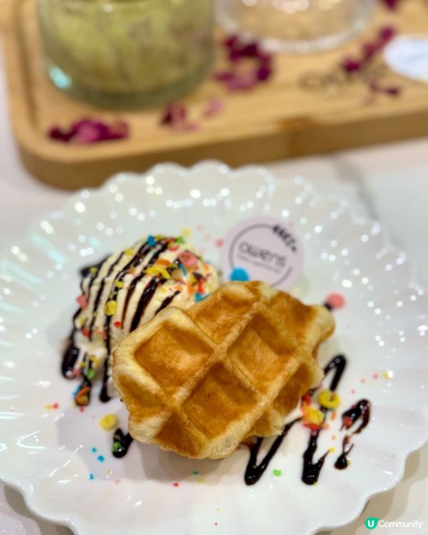 太子逆市爆滿人氣cafe  煎牛扒充滿肉汁