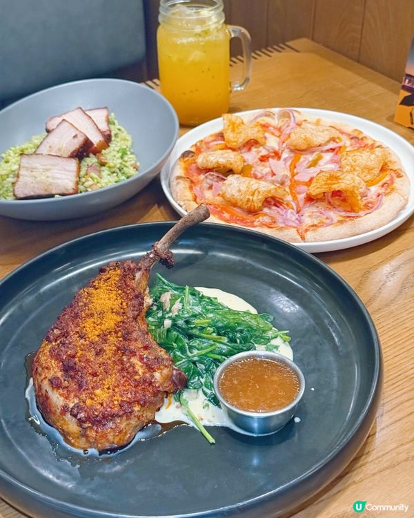 主菜買一送一😍 必試招牌豬薄餅❣️烤斧頭豬扒