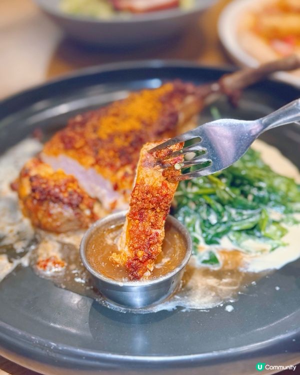 主菜買一送一😍 必試招牌豬薄餅❣️烤斧頭豬扒