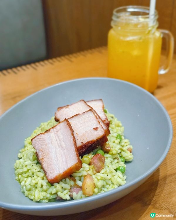 主菜買一送一😍 必試招牌豬薄餅❣️烤斧頭豬扒