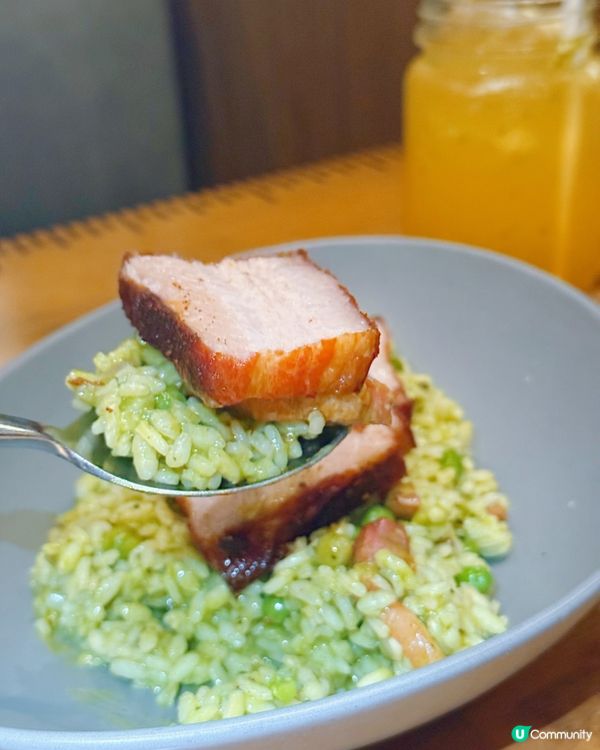 主菜買一送一😍 必試招牌豬薄餅❣️烤斧頭豬扒