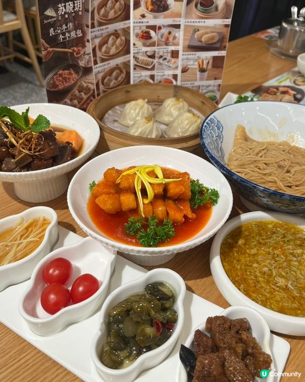 蟹黃麵超奢華 手工湯包滿溢濃郁蟹鮮