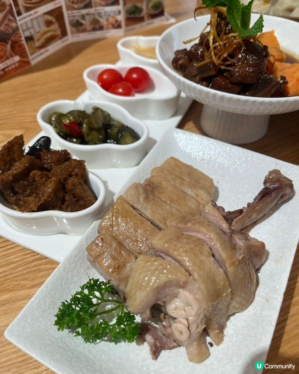 蟹黃麵超奢華 手工湯包滿溢濃郁蟹鮮