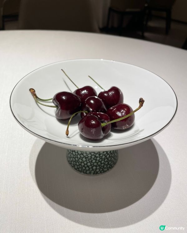 環境舒適，食物失色