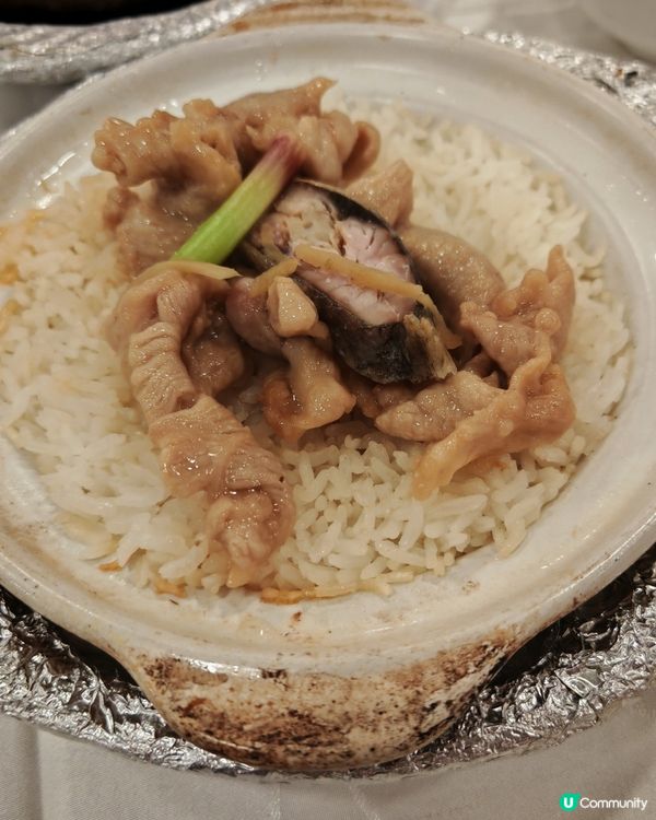 好彩酒樓的鮑魚鯪魚肉粥好好食