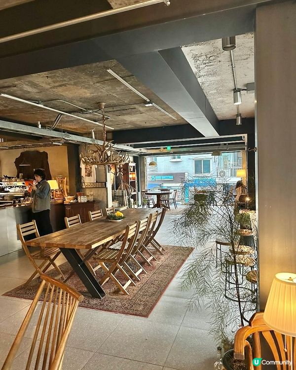 🇰🇷韓國望遠洞舒服木系feel嘅咖啡店～