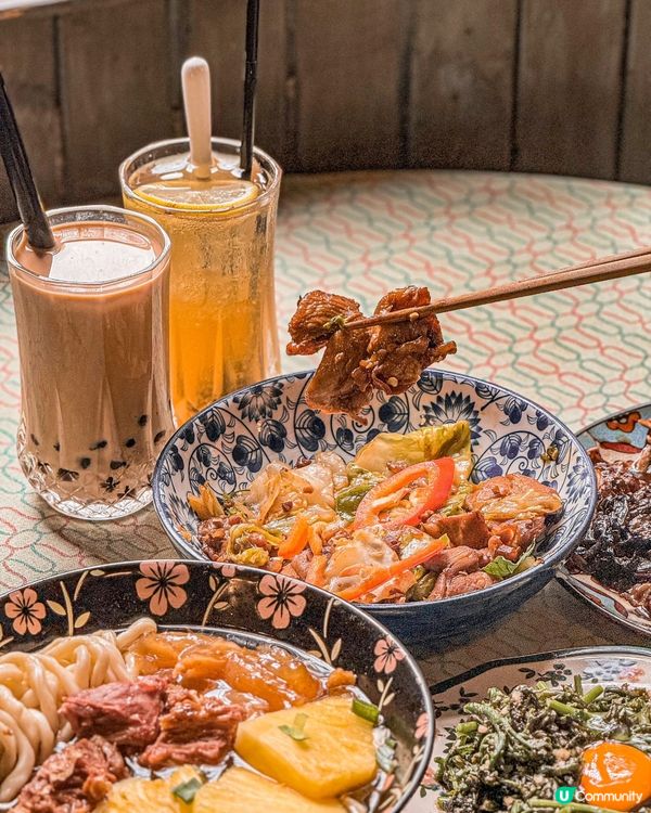 第一次在香港唐樓里吃飯🍽️