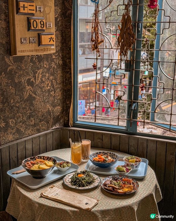 第一次在香港唐樓里吃飯🍽️