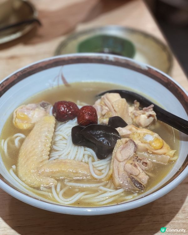 旺角超人氣足料養生雞湯米線🍜