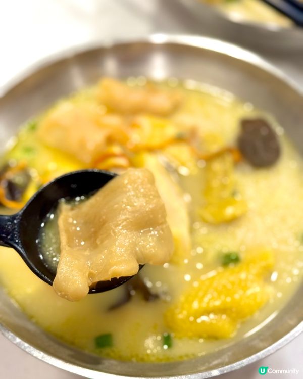 港島人氣花膠雞米線  滋味濃郁