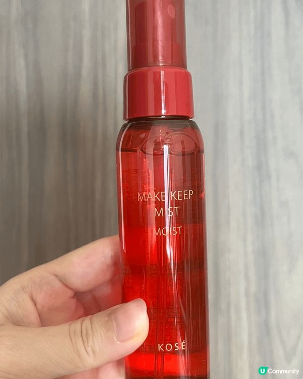 定妝噴霧不但可用在化妝品後，也可用在護膚品後，鎖住護膚品，增...