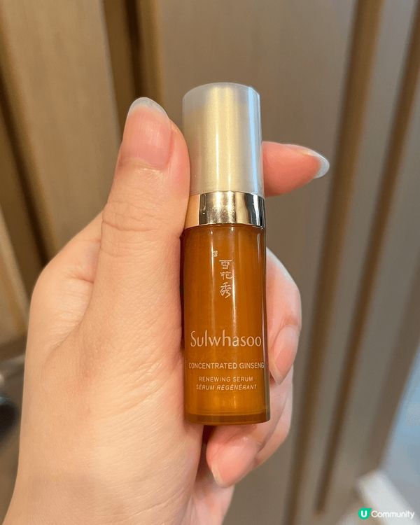 定妝噴霧不但可用在化妝品後，也可用在護膚品後，鎖住護膚品，增...