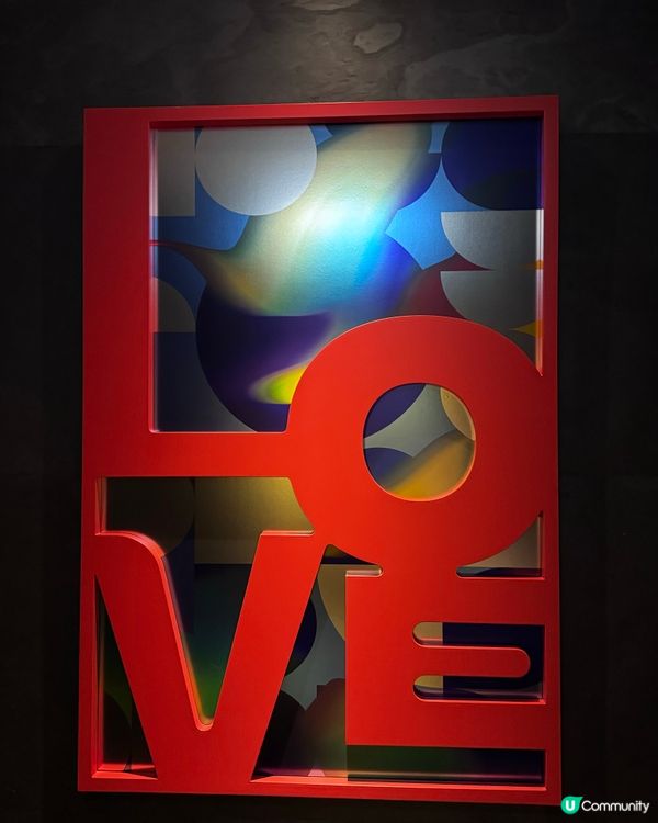 不過地鐵站旁邊的小酒吧😗