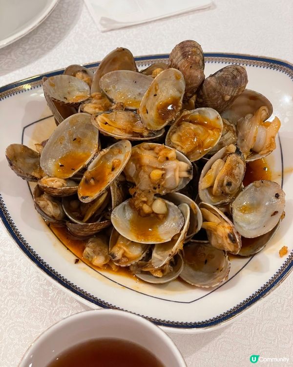 愛了愛了 . 蟹油炒麵