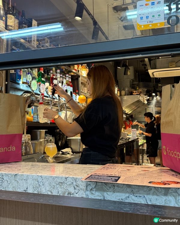 試本地酒廠出品 打個卡 . Sea You Lounge